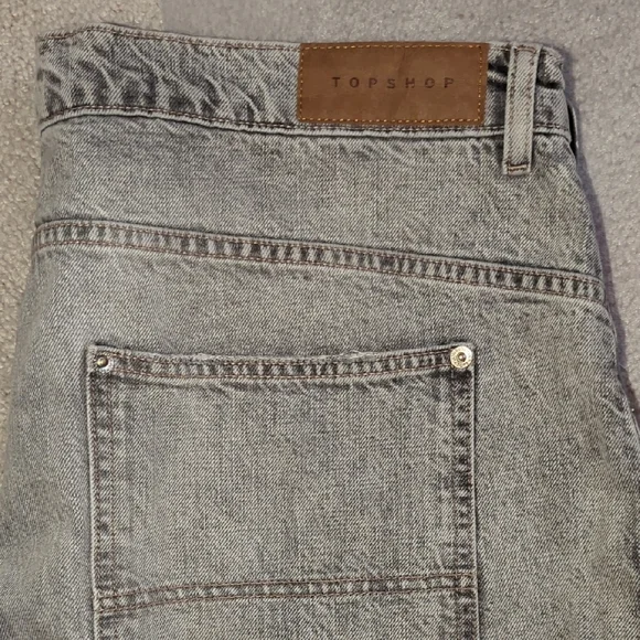 Topshop Men's Light Gray Relaxed Denim Jeans - Picture 7 of 8